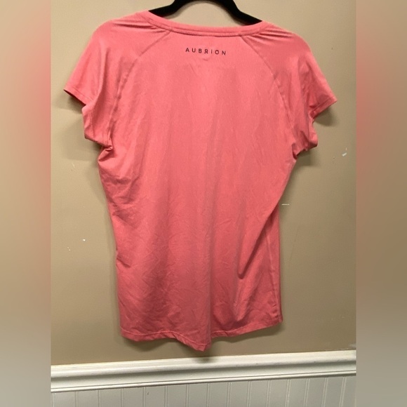 Aubrion Equestrian Performance Pink  V-Neck Tapered Short Sleeve Tee Shirt Sz M - Picture 2 of 5